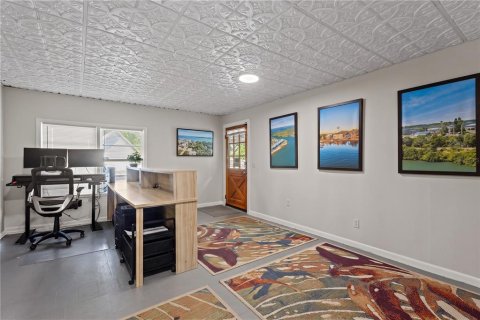 Commercial property in Cedar Key, Florida 6 bedrooms, 189.15 sq.m. № 2323286 - photo 23