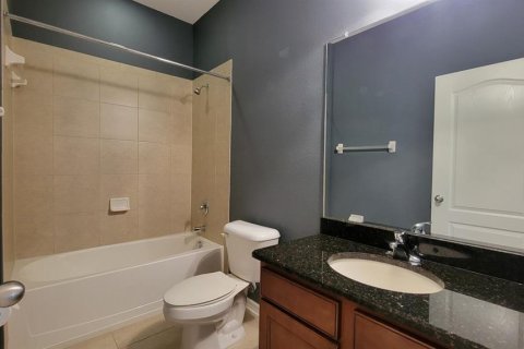 House in Valrico, Florida 4 bedrooms, 224.73 sq.m. № 2215952 - photo 17