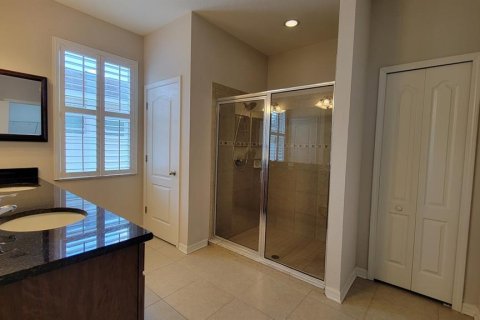 House in Valrico, Florida 4 bedrooms, 224.73 sq.m. № 2215952 - photo 21