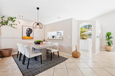 Villa ou maison à vendre à Weston, Floride: 4 chambres, 146.04 m2 № 2001366 - photo 7