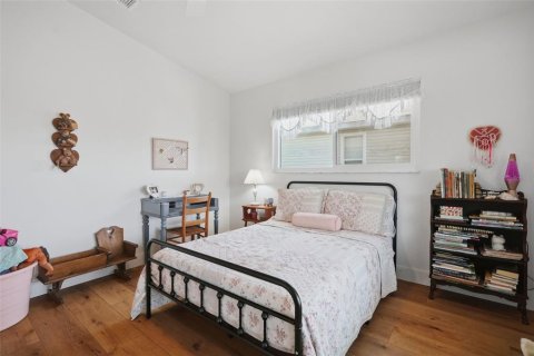 House in Hernando Beach, Florida 3 bedrooms, 129.69 sq.m. № 2203451 - photo 16