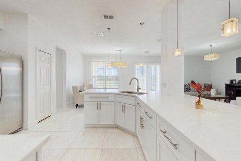 Купить виллу или дом в Орландо, Флорида 9 комнат, 242.85м2, № 2113792 - фото 15