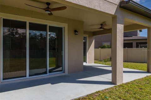 House in Wimauma, Florida 5 bedrooms, 353.03 sq.m. № 1733186 - photo 25