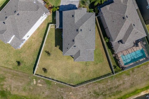 House in Wimauma, Florida 5 bedrooms, 353.03 sq.m. № 1733186 - photo 26