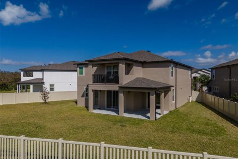 House in Wimauma, Florida 5 bedrooms, 353.03 sq.m. № 1733186 - photo 19