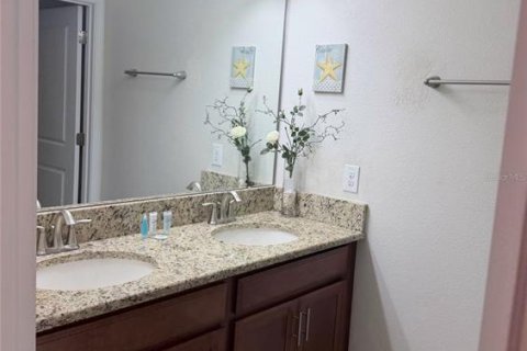 Touwnhouse à vendre à Davenport, Floride: 4 chambres, 176.7 m2 № 2353375 - photo 25