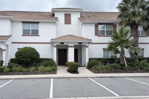Townhouse in Davenport, Florida 4 bedrooms, 176.7 sq.m. № 2353375