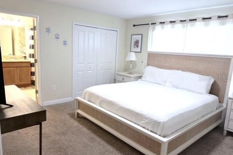 Touwnhouse à vendre à Davenport, Floride: 4 chambres, 176.7 m2 № 2353375 - photo 13