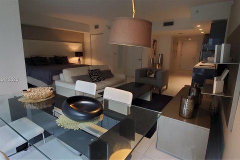 Copropriété à louer à Miami, Floride: 51.19 m2 № 1959847 - photo 9