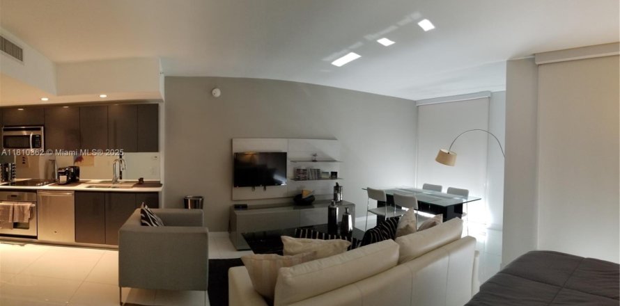 Studio à Condo à Miami, Floride № 1959847