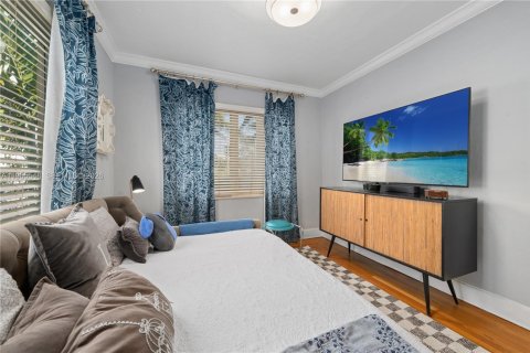 Casa en venta en Miami Beach, Florida, 3 dormitorios, 144.37 m2 № 2027562 - foto 9