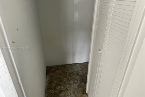 Copropriété à vendre à North Miami, Floride: 2 chambres, 95.04 m2 № 1704284 - photo 7