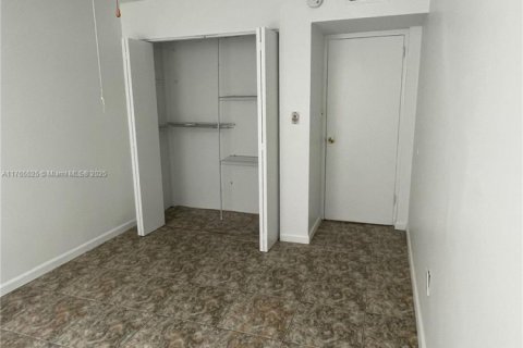 Copropriété à vendre à North Miami, Floride: 2 chambres, 95.04 m2 № 1704284 - photo 12