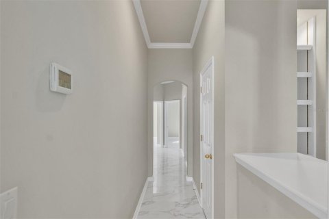 Villa ou maison à vendre à Tampa, Floride: 4 chambres, 278.8 m2 № 2319019 - photo 27