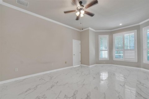 Villa ou maison à vendre à Tampa, Floride: 4 chambres, 278.8 m2 № 2319019 - photo 20