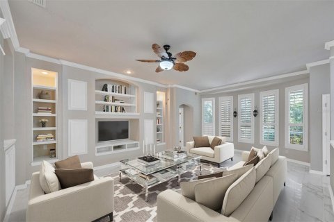 Villa ou maison à vendre à Tampa, Floride: 4 chambres, 278.8 m2 № 2319019 - photo 13