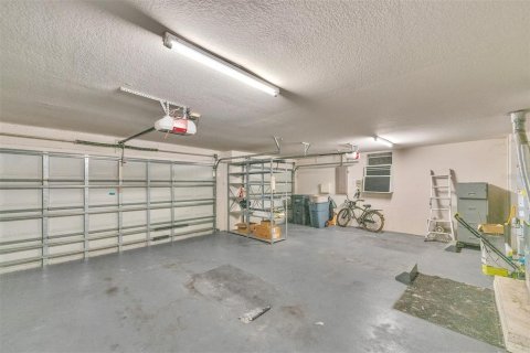 Villa ou maison à vendre à Tampa, Floride: 4 chambres, 278.8 m2 № 2319019 - photo 26