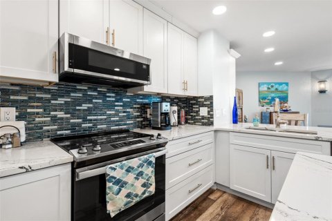 Condominio en venta en Clearwater, Florida, 2 dormitorios, 125.42 m2 № 1551788 - foto 6