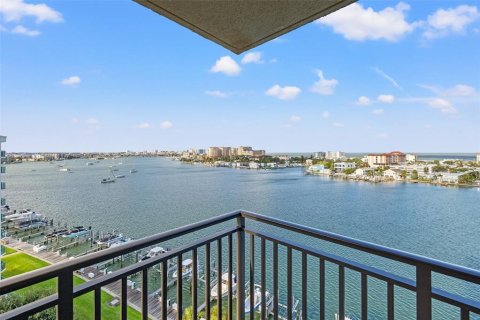 Condominio en venta en Clearwater, Florida, 2 dormitorios, 125.42 m2 № 1551788 - foto 24