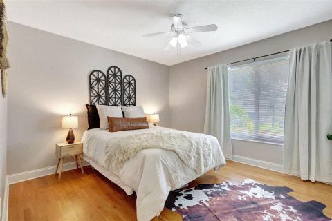 Casa en venta en Tampa, Florida, 2 dormitorios, 129.41 m2 № 1784750 - foto 30
