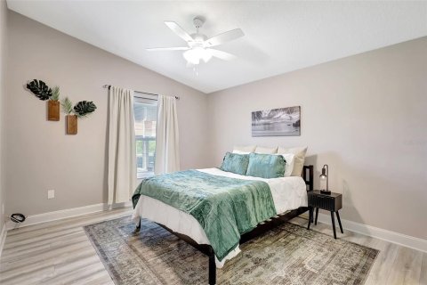 Casa en venta en Tampa, Florida, 2 dormitorios, 129.41 m2 № 1784750 - foto 19