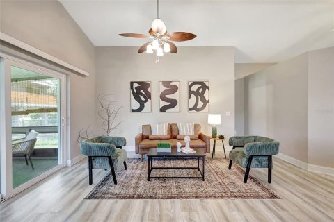 Casa en venta en Tampa, Florida, 2 dormitorios, 129.41 m2 № 1784750 - foto 14