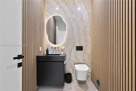 Купить виллу или дом в Лодердейл-бай-те-Си, Флорида 4 спальни, № 2036544 - фото 10