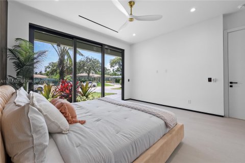 Купить виллу или дом в Лодердейл-бай-те-Си, Флорида 4 спальни, № 2036544 - фото 22