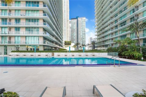 Condo in Miami, Florida, 2 bedrooms № 2091004 - photo 23