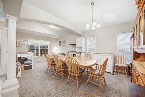 House in Wesley Chapel, Florida 4 bedrooms, 228.08 sq.m. № 2402797 - photo 20
