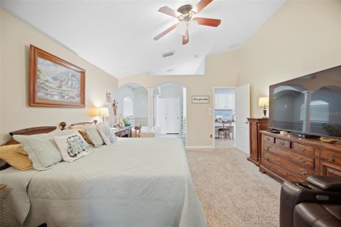 House in Wesley Chapel, Florida 4 bedrooms, 228.08 sq.m. № 2402797 - photo 26