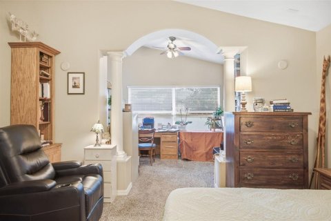 House in Wesley Chapel, Florida 4 bedrooms, 228.08 sq.m. № 2402797 - photo 22