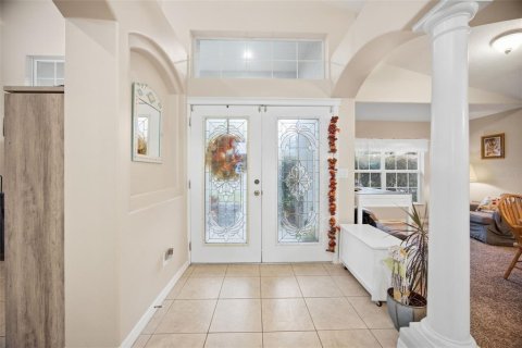 House in Wesley Chapel, Florida 4 bedrooms, 228.08 sq.m. № 2402797 - photo 2