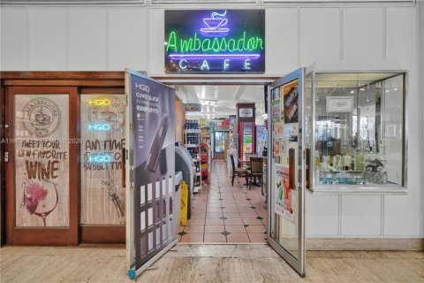 Купить кондоминиум в Майами, Флорида 2 спальни, 91.97м2, № 2020136 - фото 15