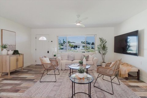 Casa en venta en Saint Pete Beach, Florida, 3 dormitorios, 125.6 m2 № 1899037 - foto 4