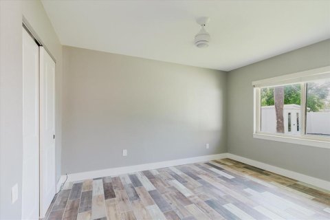 Casa en venta en Saint Pete Beach, Florida, 3 dormitorios, 125.6 m2 № 1899037 - foto 20