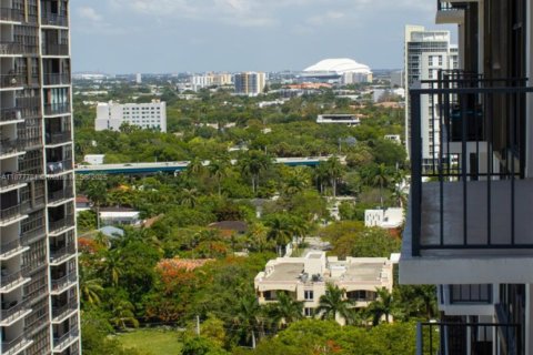Condominio en venta en Miami, Florida, 2 dormitorios, 126.53 m2 № 2034288 - foto 18