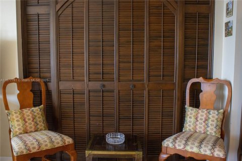 Condominio en venta en Miami, Florida, 2 dormitorios, 126.53 m2 № 2034288 - foto 8