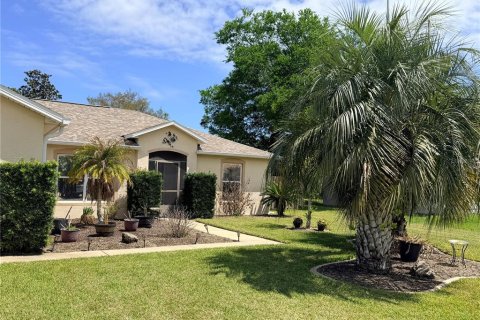 Villa ou maison à Palm Coast, Floride 3 chambres, 147.16 m2 № 2092518