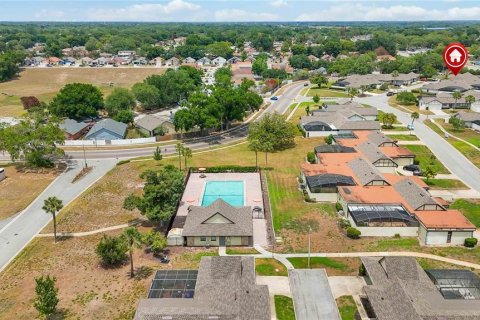 Condo in Orlando, Florida, 3 bedrooms  № 2117858 - photo 28