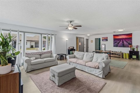 Condo in Orlando, Florida, 3 bedrooms  № 2117858 - photo 6