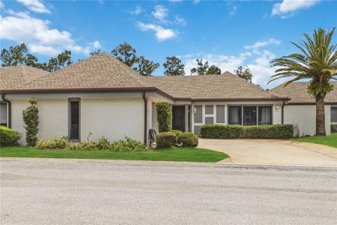 Condo in Orlando, Florida, 3 bedrooms  № 2117858 - photo 2