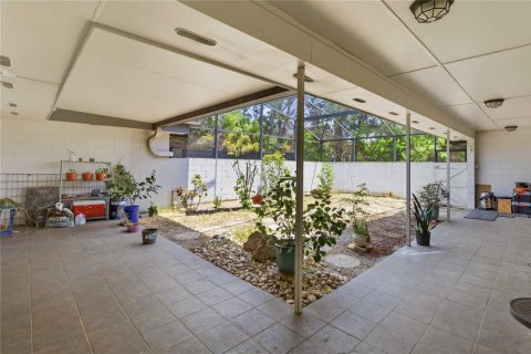 Condo in Orlando, Florida, 3 bedrooms  № 2117858 - photo 21