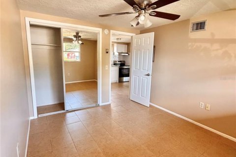 Apartamento en alquiler en New Port Richey, Florida, 1 dormitorio, 58.53 m2 № 2226538 - foto 10