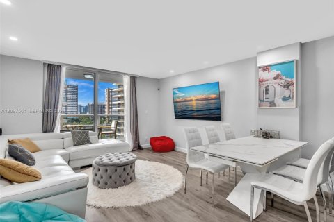 Copropriété à vendre à Hallandale Beach, Floride: 1 chambre, 89.19 m2 № 2395199 - photo 14