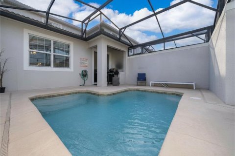 Townhouse in STOREY LAKE in Kissimmee, Florida 5 bedrooms, 201.41 sq.m. № 2099998 - photo 27
