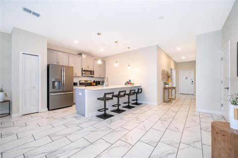 Townhouse in STOREY LAKE in Kissimmee, Florida 5 bedrooms, 201.41 sq.m. № 2099998 - photo 20