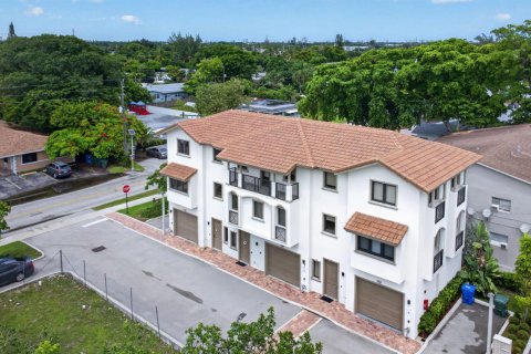 Touwnhouse à louer à Oakland Park, Floride: 3 chambres, 106.74 m2 № 2279694 - photo 25