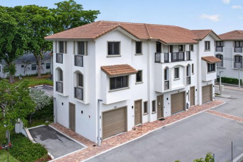 Touwnhouse à Oakland Park, Floride 3 chambres, 106.74 m2 № 2279694