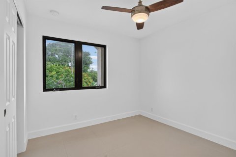 Touwnhouse à louer à Oakland Park, Floride: 3 chambres, 106.74 m2 № 2279694 - photo 6